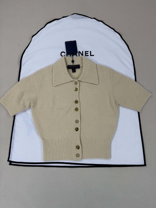 Louis Vuitton Detailed Knitted Short-sleeved Shirt