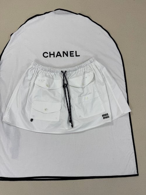 Miu Miu Graceful Half-Skirt Detailed View