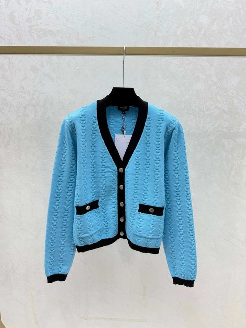 Chanel Sophisticated Solid Color V-Neck Knit Long Sleeve Cardigan in Timeless Colors