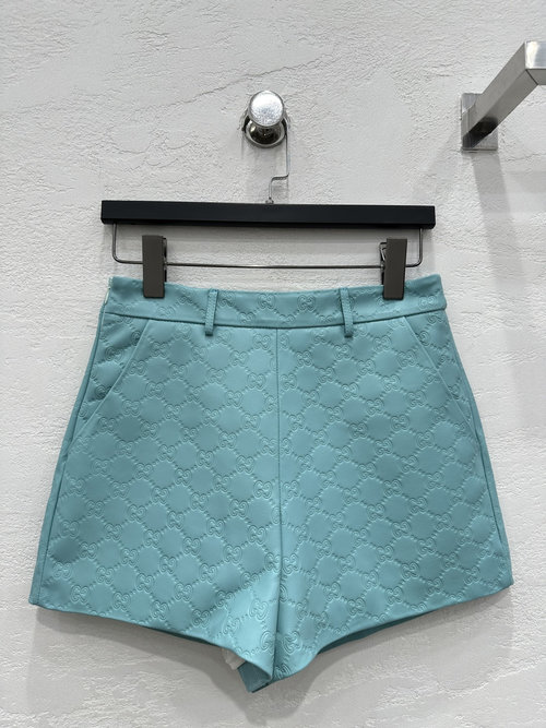 Gucci Embroidered Logo Leather Shorts in High-end New Zealand Lambswool, Classic Style