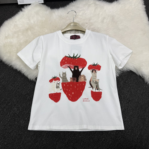 Gucci Bear Strawberry House Collar Short-Sleeved T-Shirt