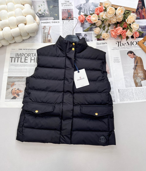 Moncler Customizable Windproof Down Vest with Badge Decoration