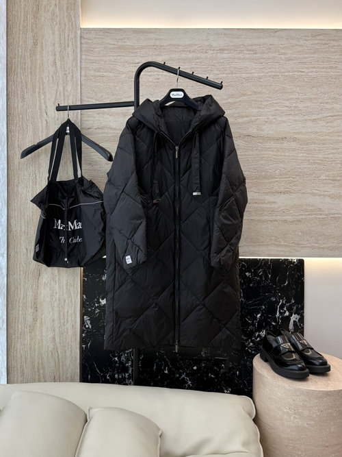 Max Mara High-Quality Diamond-Patterned White Goose Down Zip-Up Jacket