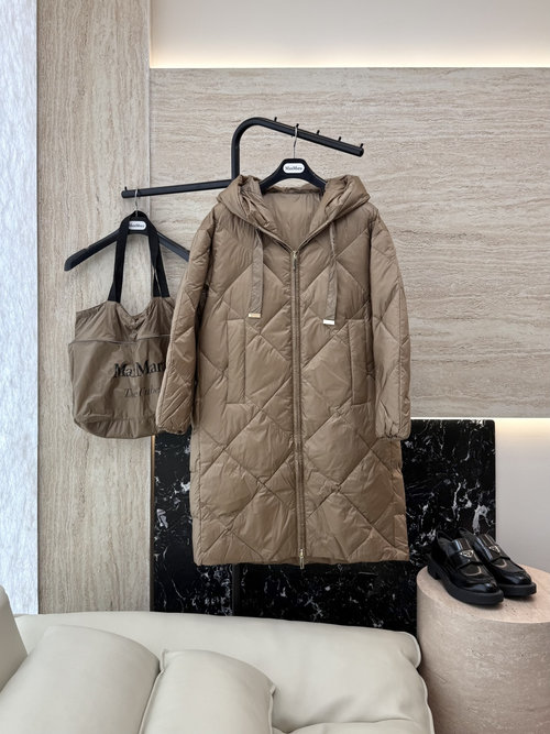 Max Mara High-Quality Diamond-Patterned White Goose Down Zip-Up Jacket