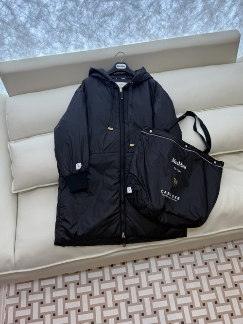 Max Mara Max Zipper Long-Sleeve Camel Hair Coat in Various Colors