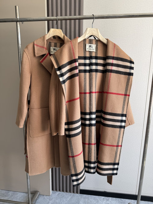 Burberry High - quality BBR Suit - Collared or Hooded Coat