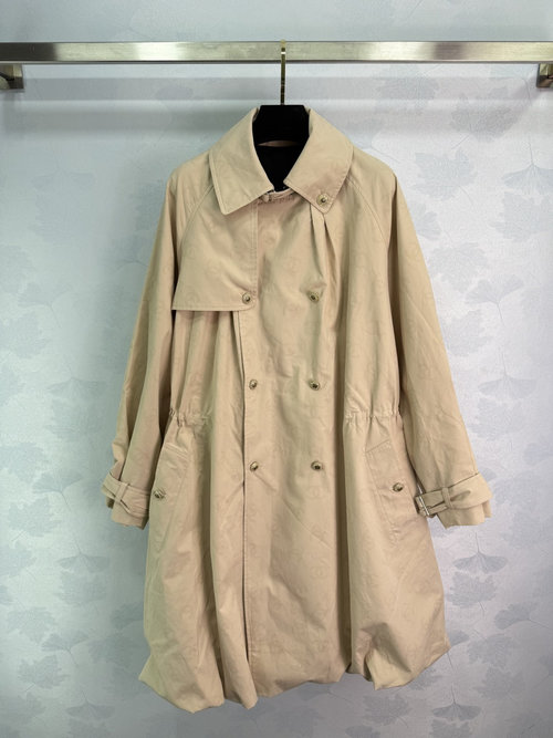 Chanel Elegant Trench Coat with Double C Watermark, Creative Design and Comfortable