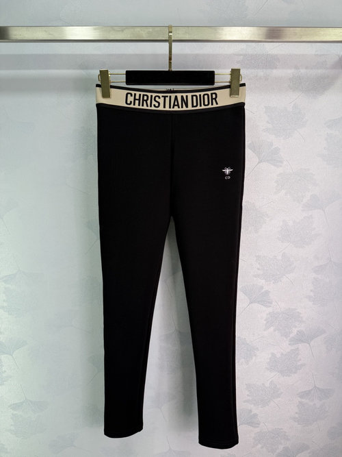 Dior Mid-Rise Elastic Leggings for Yoga and Exercise