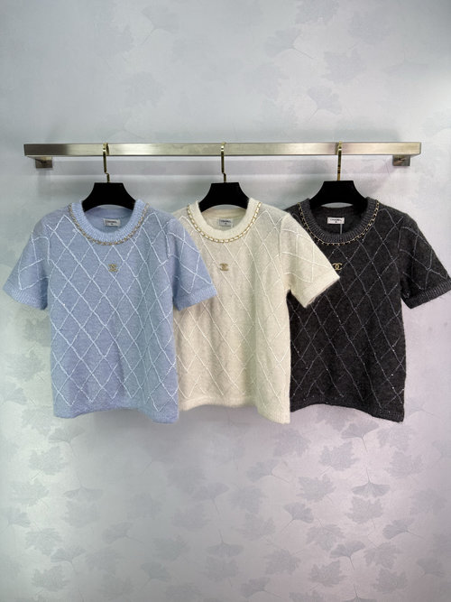 Chanel Chain-Detailed Knit Short Sleeve with Checkered Pattern