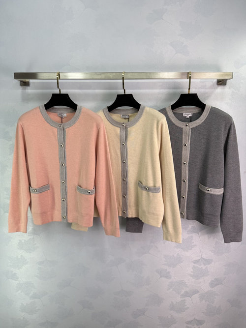 Chanel Stylish Plaid Knit Cardigan with Pony Pocket