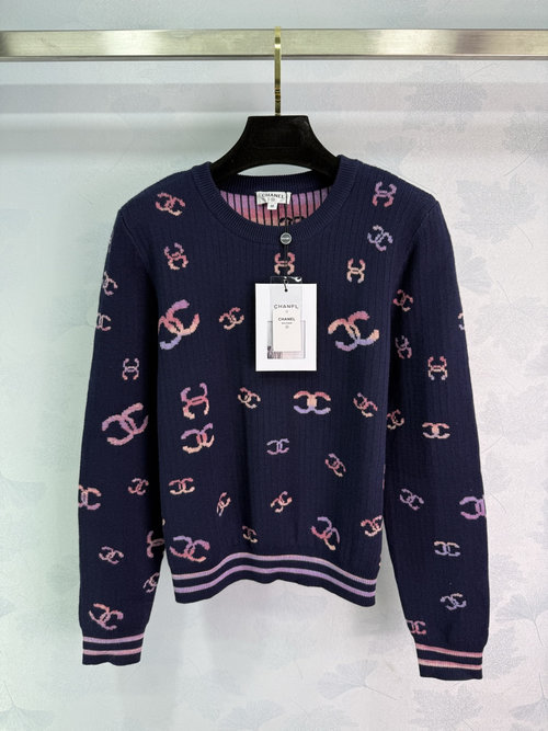 Chanel Double C Logo Jacquard Knitted Pullover in Timeless Classic