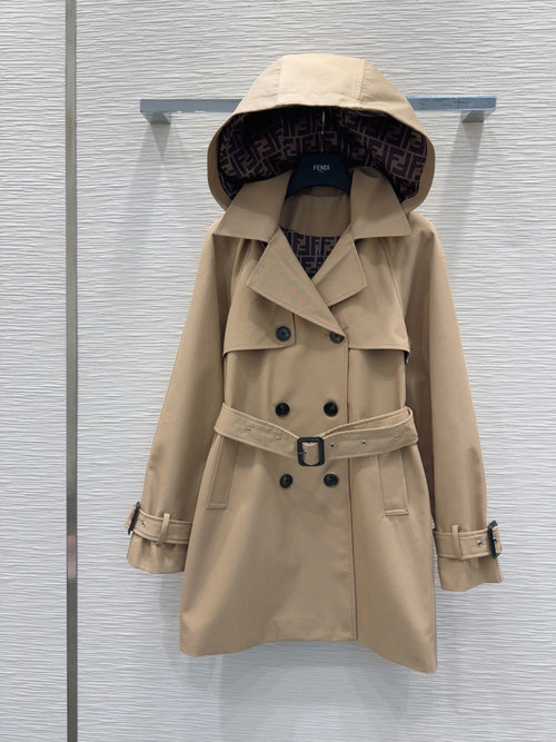 Fendi Practical and Stylish New Windbreaker Jacket