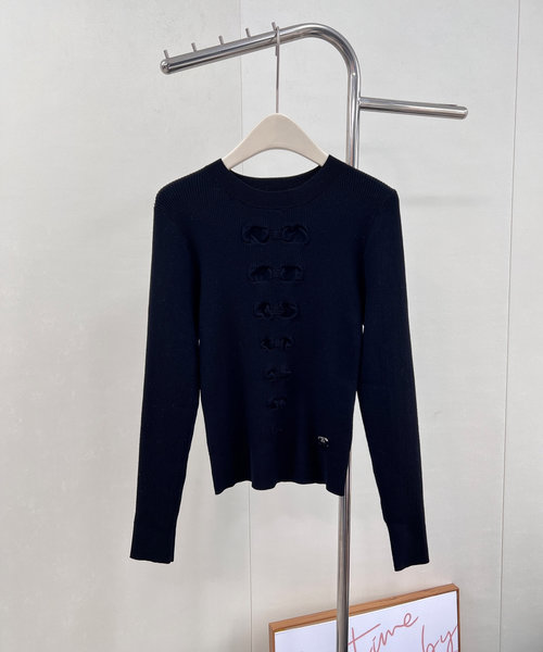Chanel Soft Knit Sweater with Bowknot and Double C Logo for Elegance