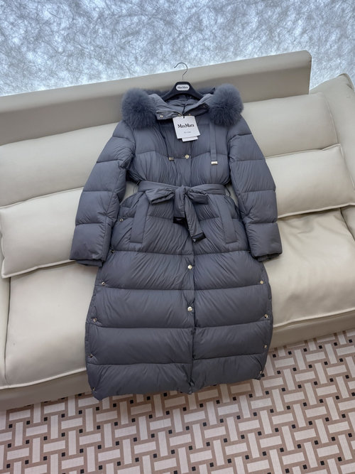 Max Mara New Extra-Long Down Jacket without Fur Collar, Three Color Selections