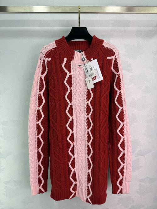 Chanel Exclusive Early Autumn Twisted Stitch Color-Blocked Crochet Wool Dress