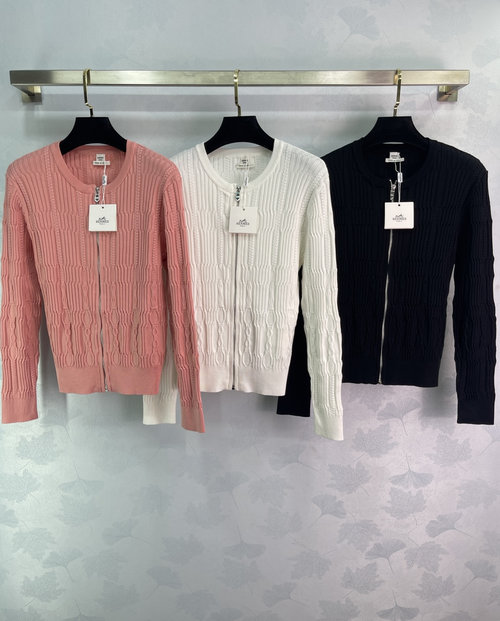 Hermes Zip-Up Cardigan with Embossed Knit and Floral Motif