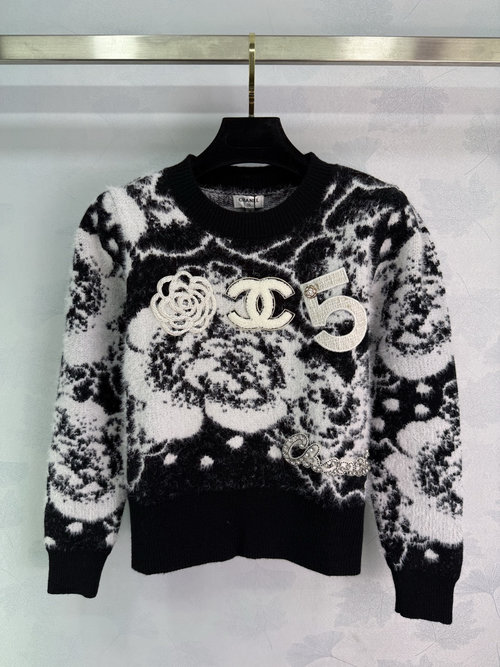 Chanel Black and White Jacquard Sweater with Camellia Decoration in Wool Blend