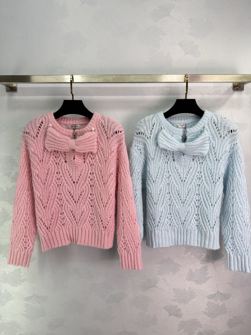 Chanel Bow-Knot Knit Sweater with Lace Pattern and Round Neck