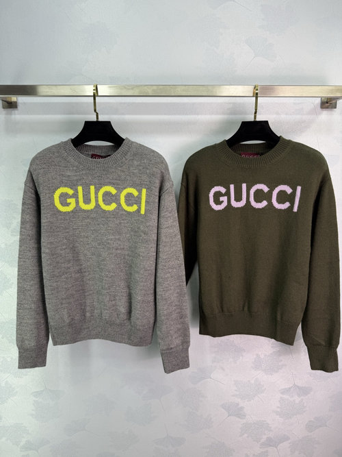 Gucci Simple Letter Knit Round Neck Sweater with Contrast Trim