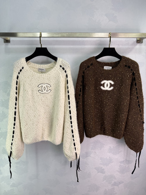 Chanel Custom Wool Knit Round Neck Top with Embroidered Double C Logo - Soft and Luxurious
