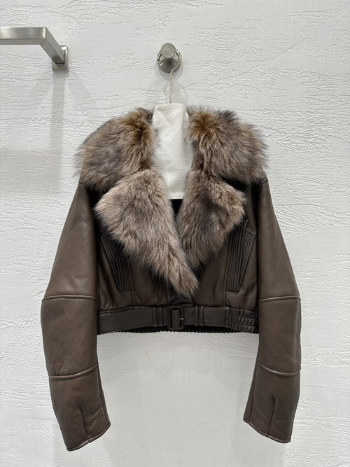 Alaia Short Fur Jacket with Large Collar, Stylish and Universal