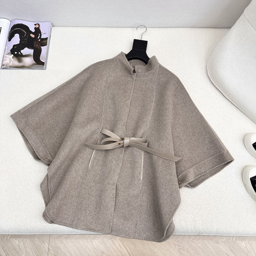 Loro Piana Leather - Belted Woolen Cloak with Sheepskin Splicing