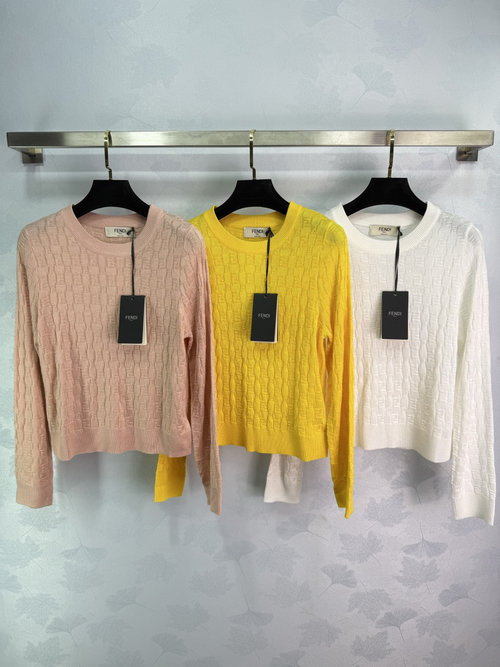 Fendi Chic FF Logo Jacquard Knit Long-Sleeved Top