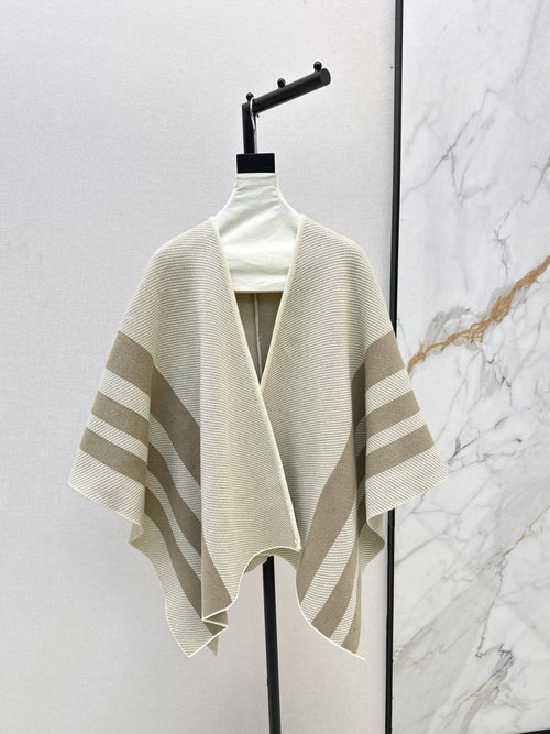 Hermes Contrast - designed Wool Shawl for an Elegant and Relaxed Look