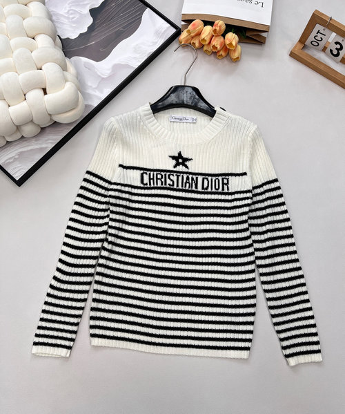 Dior Stylish Wool Sweater with Embroidered Star Stripes