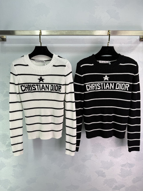 Dior Stripe Knit Long-sleeve with Star Logo for Versatile Appearance