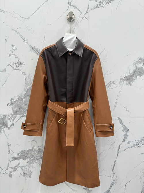 Loewe High-end Leather Trench Coat with Classic Collar and Waist Belt, Stylish and Refined