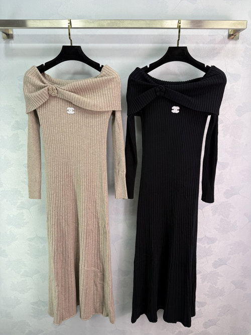 Chanel One-Shoulder Long-Sleeve Knit Dress with Elasticized Waist