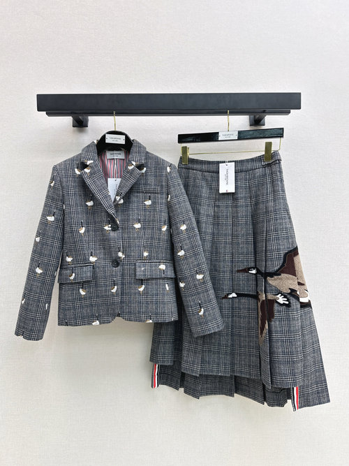 Thom Browne Exclusive TB Series Goose Embroidery Checked Casual Blazer