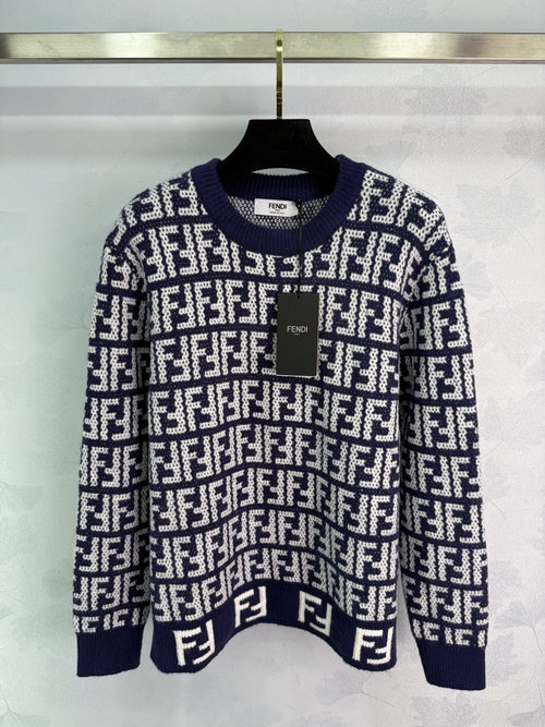 Fendi Round-Neck Letter Jacquard Knit Sweater in Premium Wool