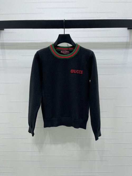 Gucci Letter Logo Pullover Long-Sleeve Sweater with Contrast Collar for Layering