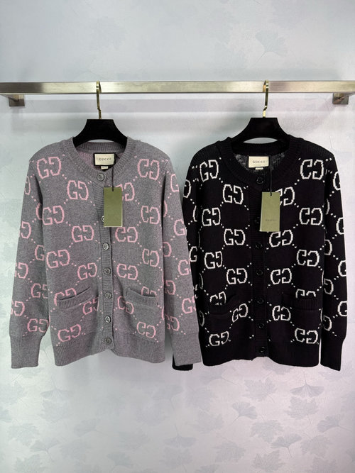 Gucci Round Neck Intarsia Pullover Sweater with Double G Logo