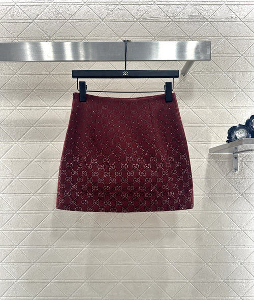 Gucci Customized Embellished Cotton Suit Skirt with Double-G Pattern