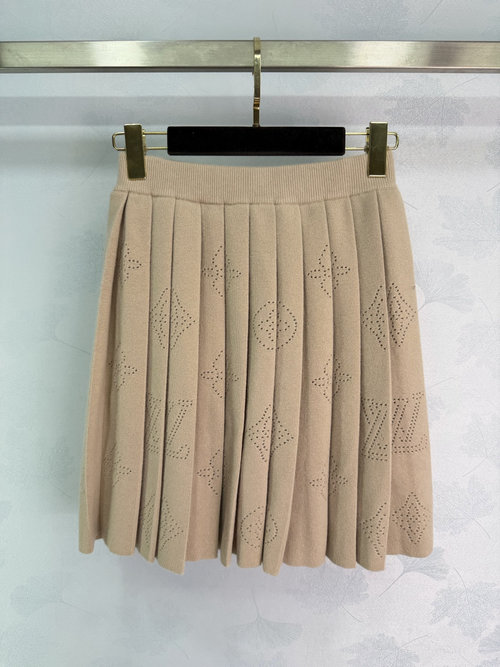 Louis Vuitton High-waisted Knitted Pleated Skirt with Monogram, Graceful and Sophisticated