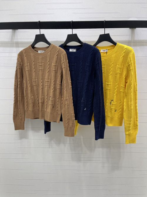 Celine Cable Round Neck Long-Sleeve Sweater with Ribbed Edges for Daily Wear