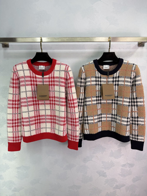 Burberry Checkered Knit Sweater with Contrasting Trim, College Elegance