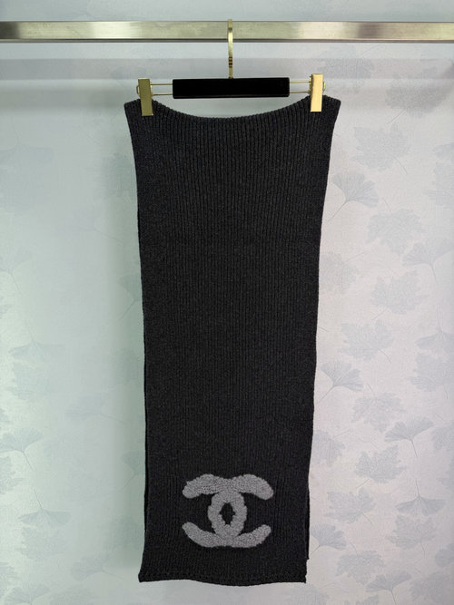 Chanel Elegant Gray Double C Logo Cashmere Scarf