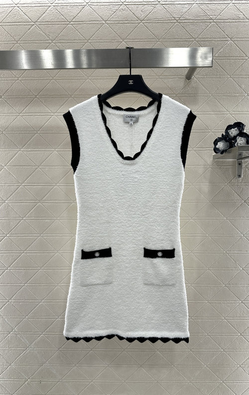 Chanel Customized Knit Vest Dress with Contrast Color