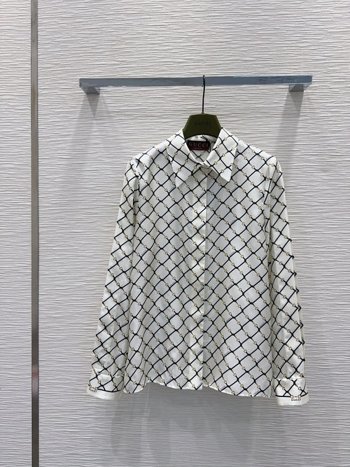 Gucci Luxurious Silk Shirt with Streamlined Design