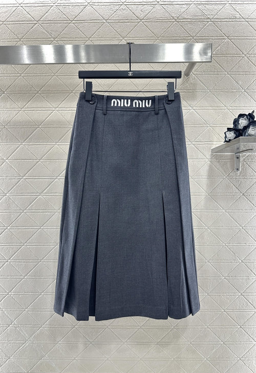 Miu Miu High-Waist Letter Logo Mid-Length Pleated Skirt