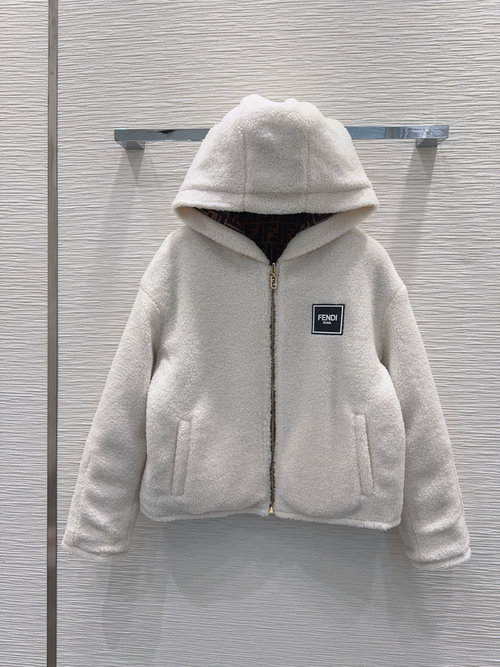 Fendi Reversible New-style Coat with Unique Texture and Craftsmanship