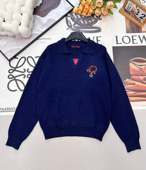 Gucci Custom YB Wool Long-sleeved Top with Embroidered Logo, Elegant