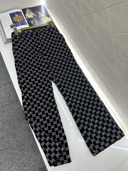 Gucci Imported Jacquard Trousers and Matching Blazer Set with Double G