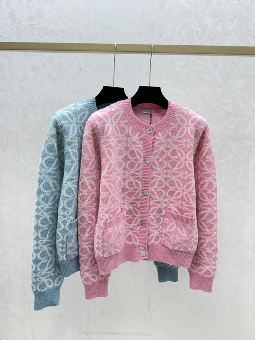 Loewe Contrast Color Floral Letter Round Neck Long-Sleeve Knit Cardigan in Pink and Green