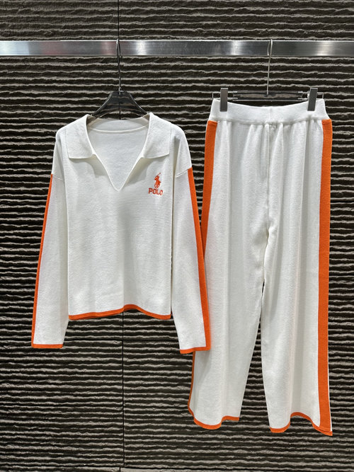 Polo Ralph Lauren Refined Look: Pony Embroidered Turn-Down Collar Color Block Knit Set