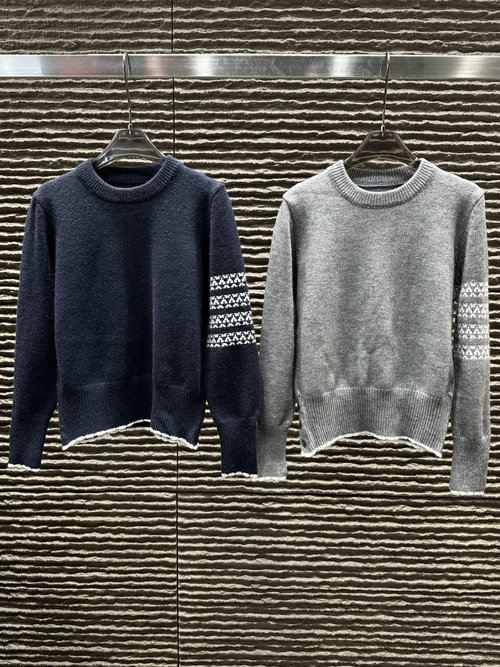 Thom Browne New Item: Back Jacquard Puppy Pullover Sweater